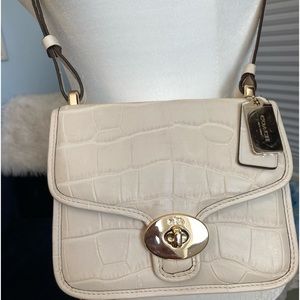 Coach never used crossbody cream croc w/adjustable strap brass exterior hardware